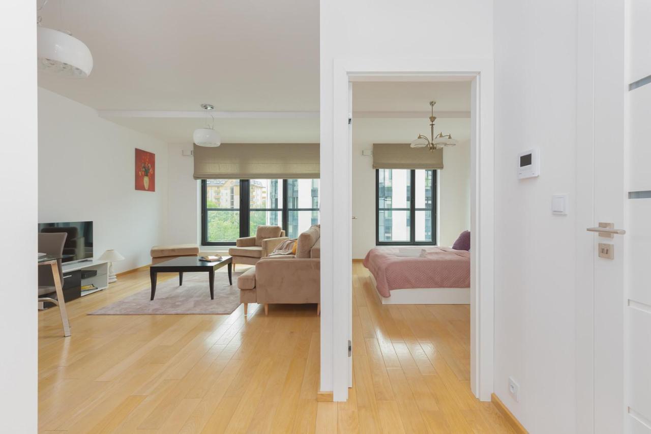 Dzielna Apartment Warsaw Wola By Noclegi Renters Extérieur photo